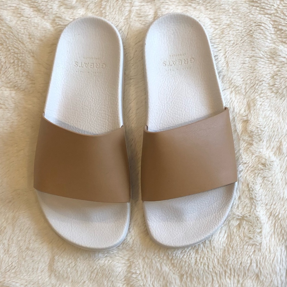 🎉Host Pick🎉 GREATS - Amalfi Slide in Sand/White